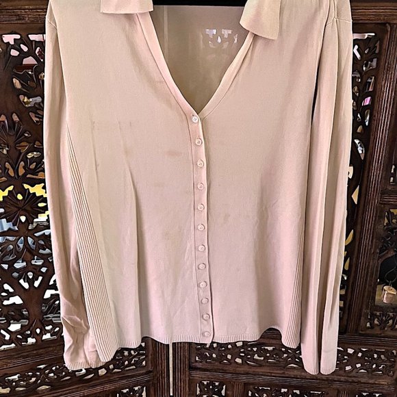 EGGSHELL WHITE CREAM SHEER BUTTONDOWN COLLARED LONG SLEEVE BLOUSE - Picture 2 of 6